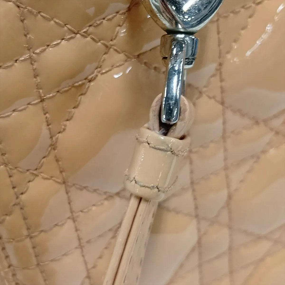 Lady Dior Medium, Salmon Patent