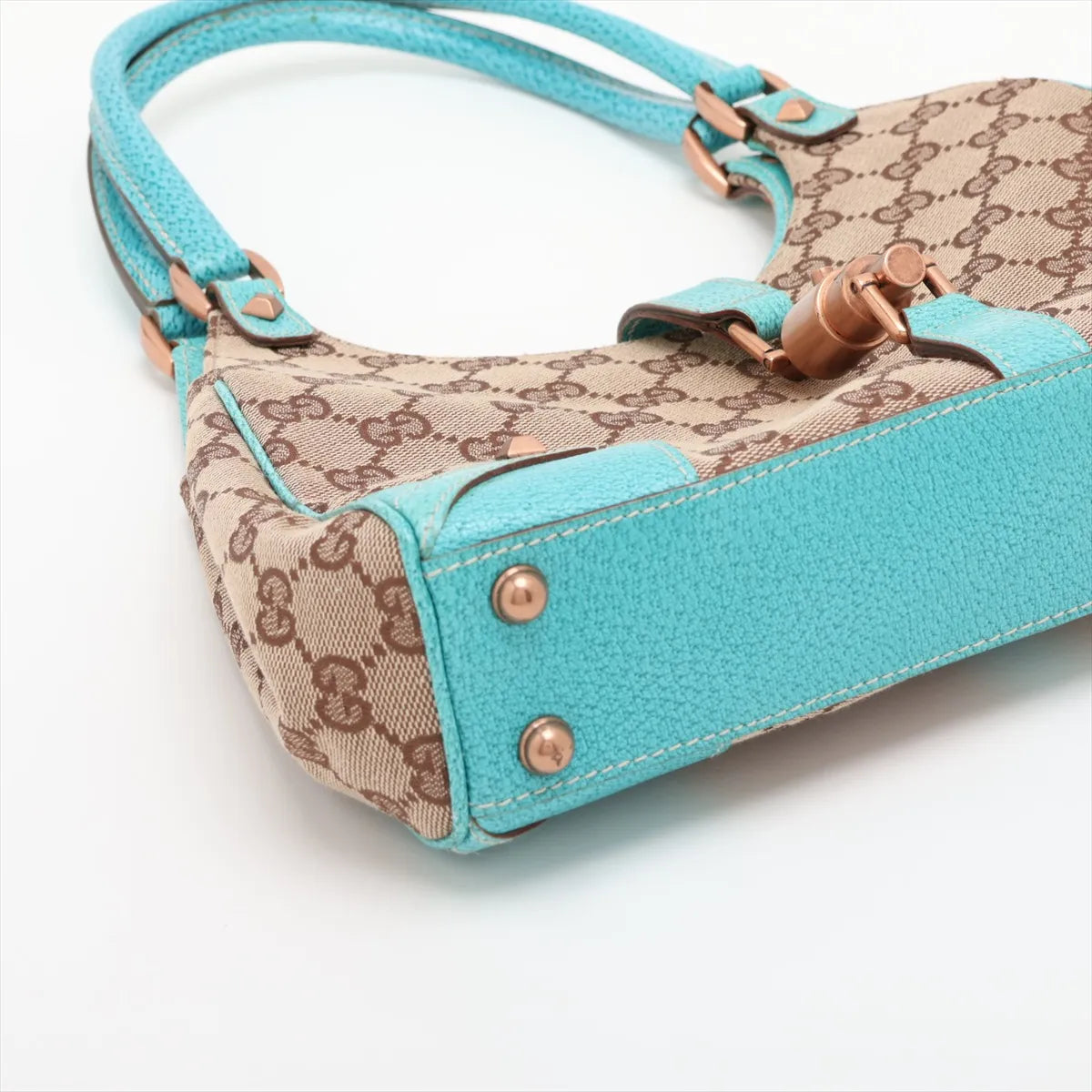 Nailhead Jackie, GG Canvas