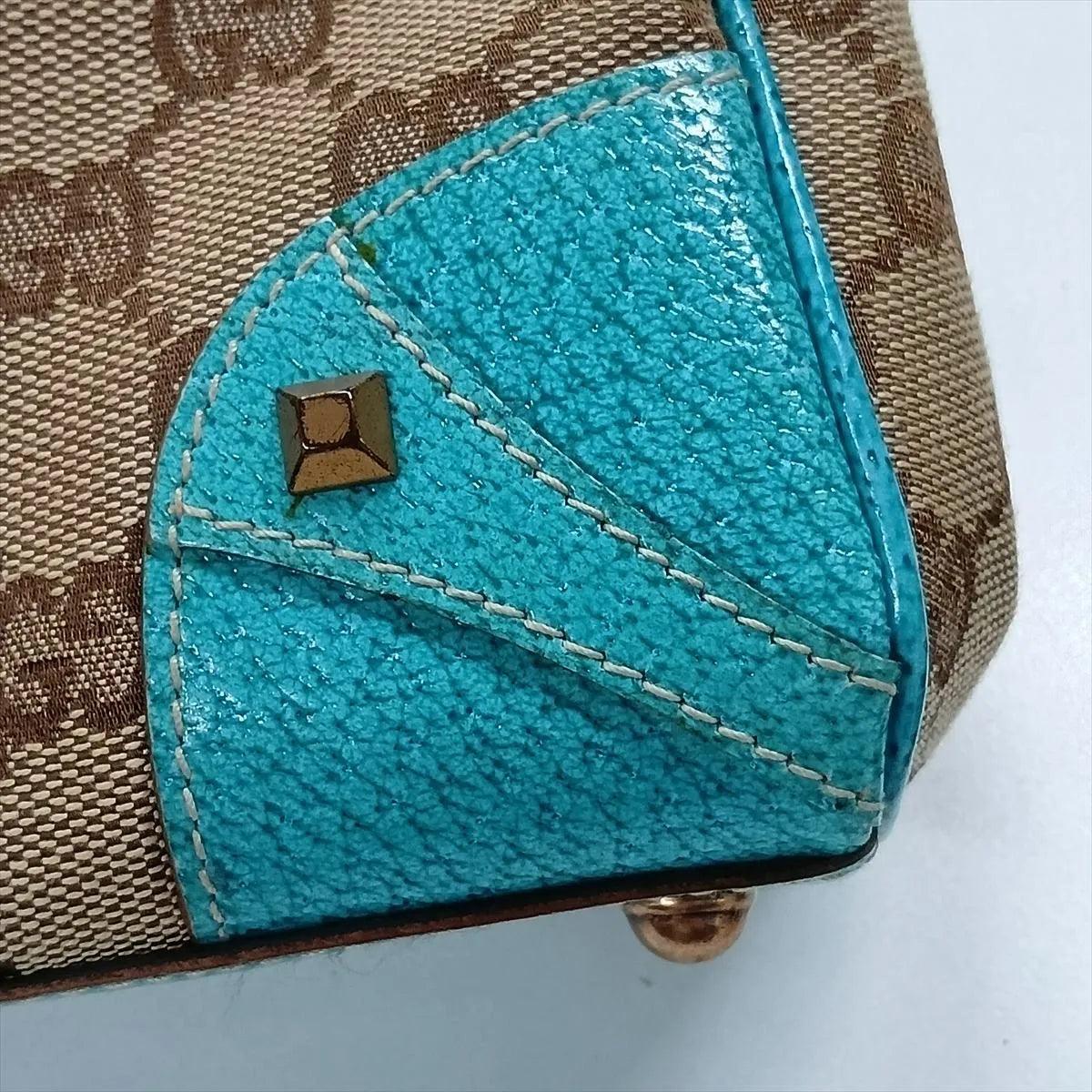 Nailhead Jackie, GG Canvas